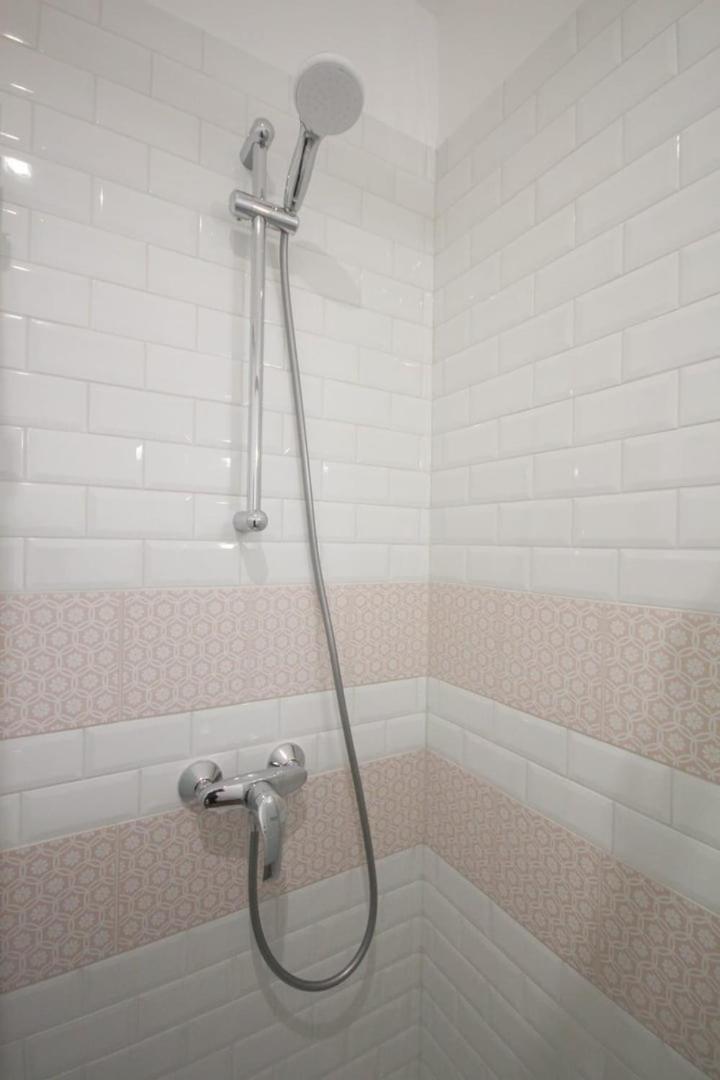 Superb Apartment Near The Grand Place! Лил Екстериор снимка